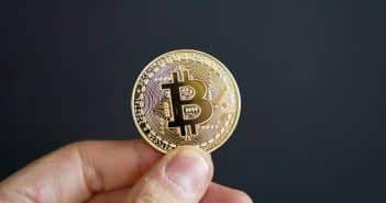 Comment payer en Bitcoin et acheter du bitcoin avec Coinbase ?